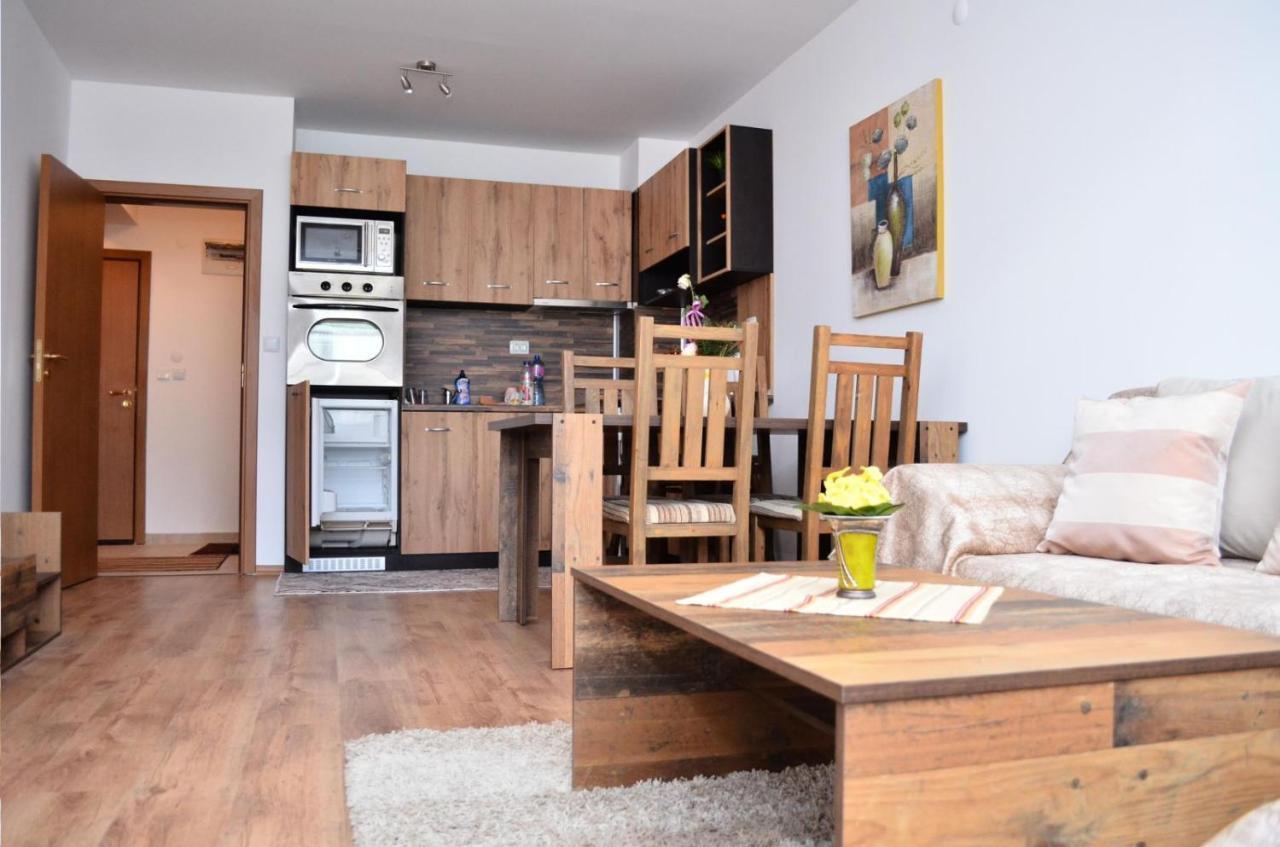Двустаен Апартамент Горски Кът Банско Apartman Kültér fotó